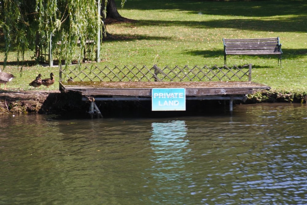 Many private properties are fortunate to have the Thames at the bottom of their garden