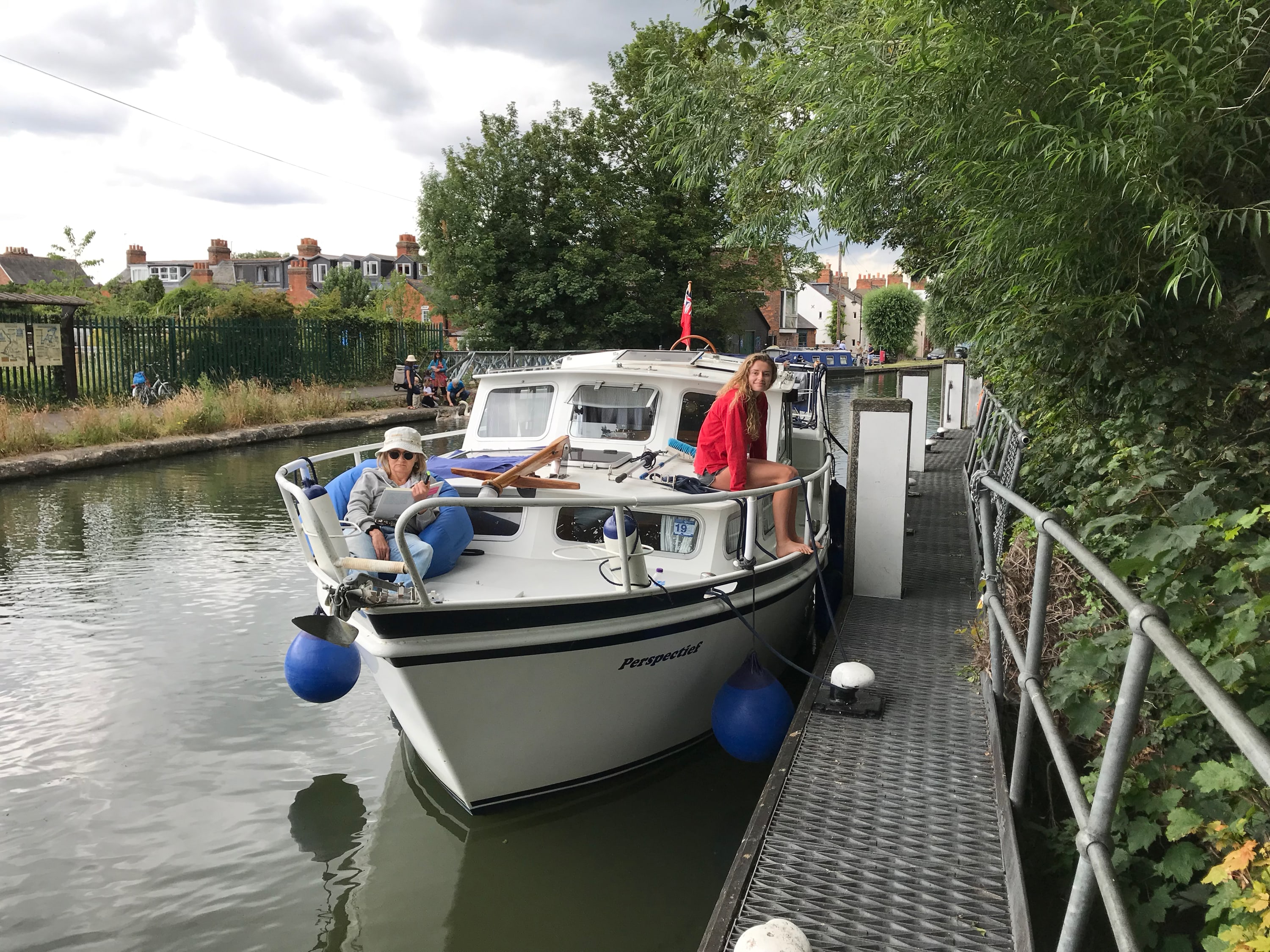Back at Osney Lock with a relaxed crew